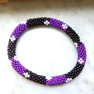 Nwt Sashka glass beaded bracelet
